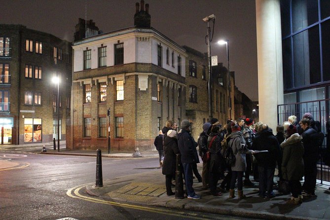 2-Hour Jack the Ripper Small Group Walking Tour in London - The pace and group size: why “small group” actually works