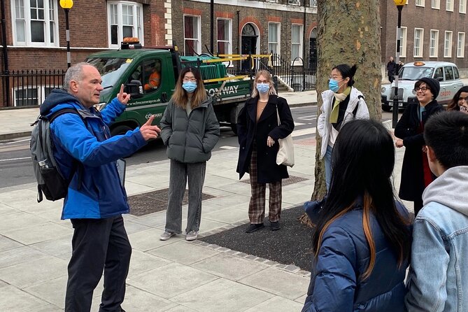 2-Hour Private LGBTQ+ History Tour of London with a Licensed Guide - Ending at Fitzroy Tavern: a smart place to land