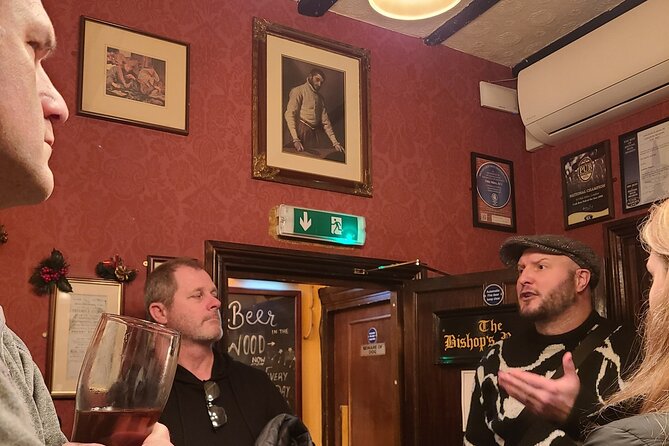 3-Hour Historic Pub Experience in London - Stop 2: Old Bailey and crime-and-punishment London