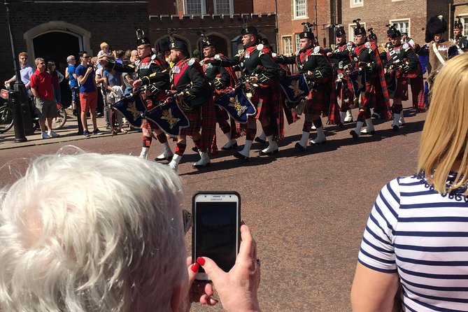 4 hour London Private Tour, with your own Black Cab Tour Guide - The 4-hour route: Buckingham Palace to Trafalgar Square