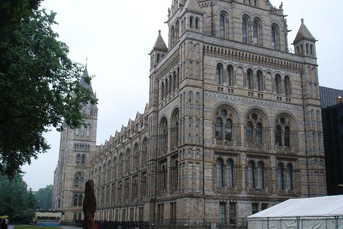 A Day at the Museum - Natural History Museum London - Inside the museum: how the guide helps you hit the big science questions