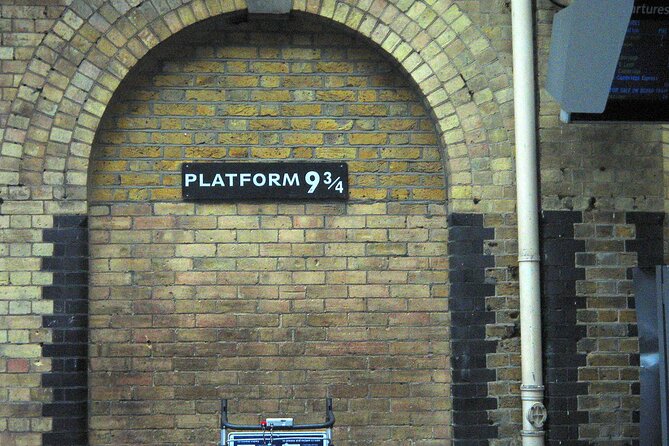 A Muggle's Guide to Harry Potter Walking Tour in London - Price and timing: what $54.97 buys you (and what it doesn’t)