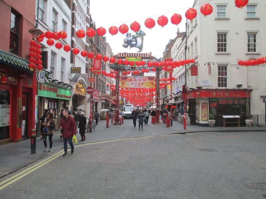 A Muggle's Guide to London: Harry Potter Walking Tour - Leaky Cauldron and the London clues J.K. Rowling drew from