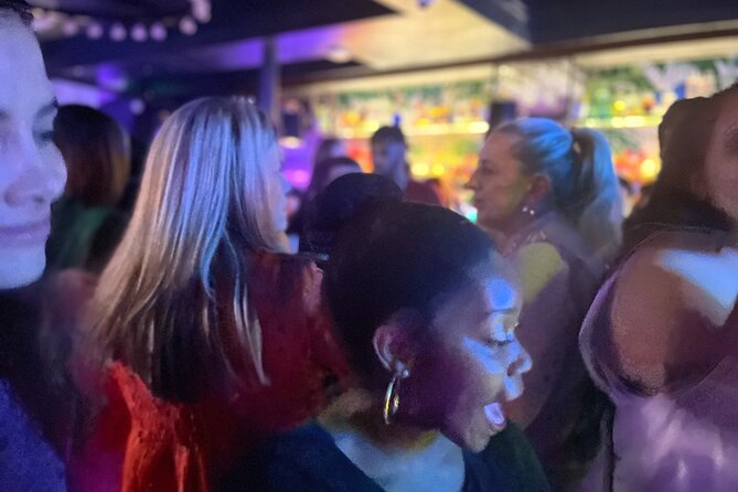 Amazing Nightlife in London East Tour - Stop-by-stop: 12 venues in about 2 hours