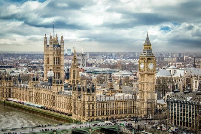 Arrival Transfer: Heathrow Airport LHR to London by Luxury Van - Price and value: is $157.33 per person worth it?