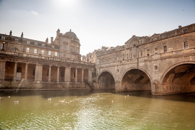 Bath, Avebury and Lacock Village Small-Group Day Tour from London - Guides and drivers: the storytelling that makes the sites click