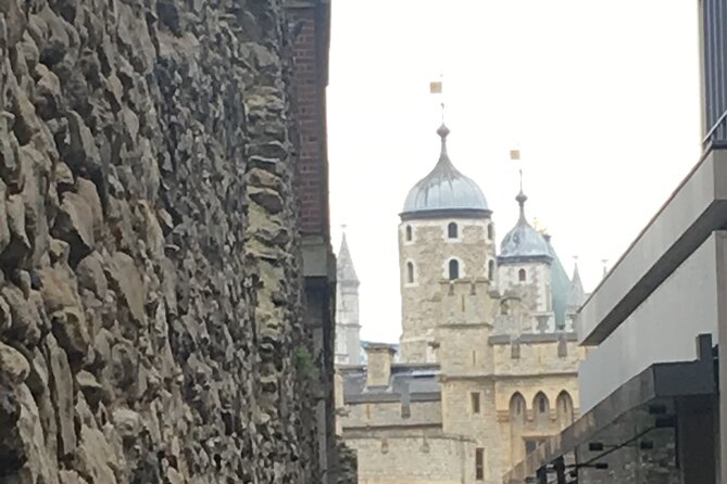 Bespoke London Black Taxi Tours - Buckingham Palace and St. James’s Park: the royal approach walk