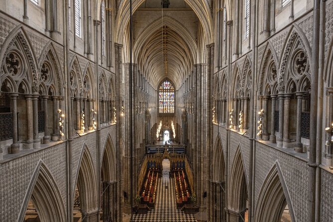 Best of Westminster Abbey with Upper Gallery & Buckingham Palace - Buckingham Palace exterior visit, plus an optional Changing of the Guard upgrade