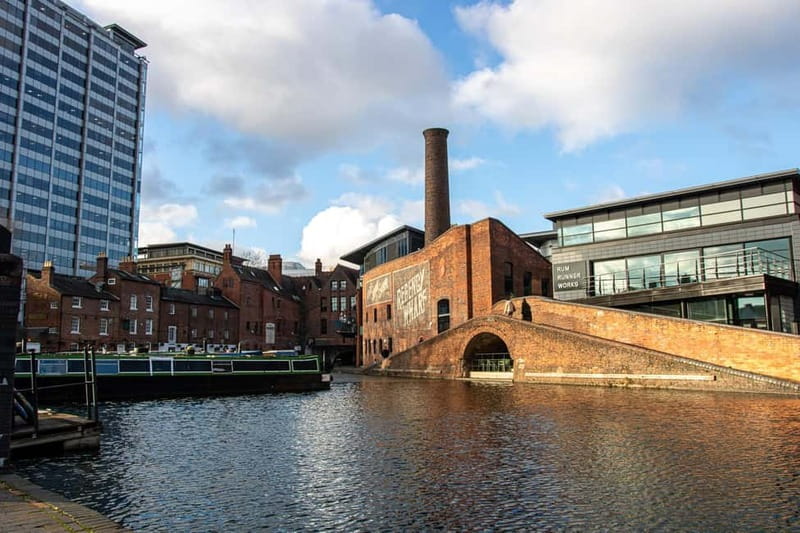 Birmingham Slogging Gang Evening Walking Tour with Pub Stops - Should You Book This Birmingham Pub-Gang Walk?