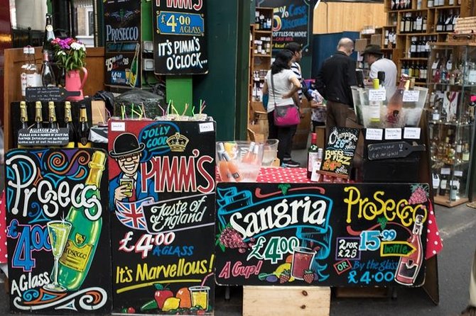 Borough Market & Beefeater Gin Distillery Tour - Your guide’s audio headset makes the market easier