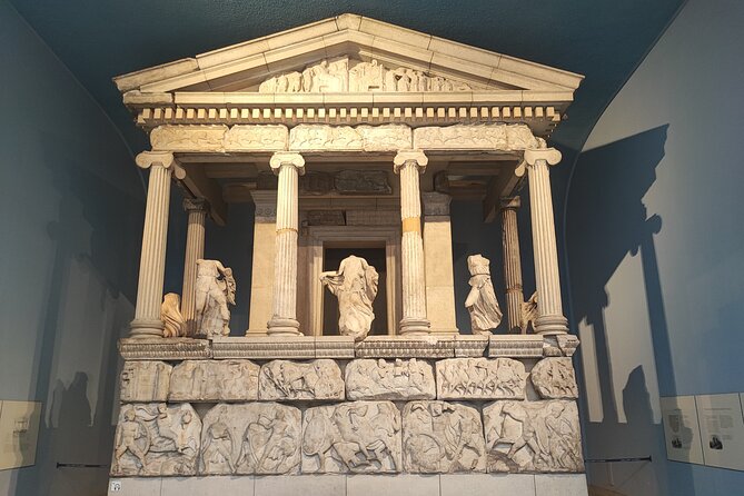 British Museum Private Tour: Ancient Daemons and Timeless Beauty - Practical tips so you don’t waste time inside