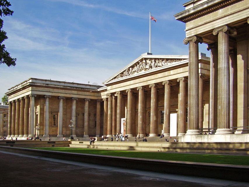 British Museum Tour: Rosetta Stone, Parthenon, Mummies - The Great Court glass roof: the best welcome you’ll get