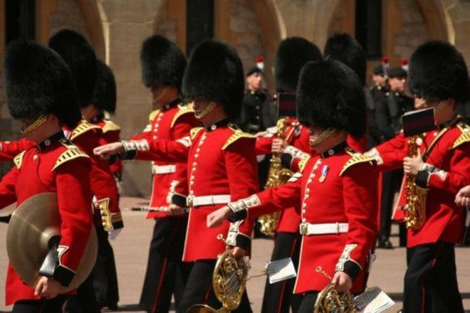 British Royalty walking tour including The Changing Of The Guard! - Key things to know before you go