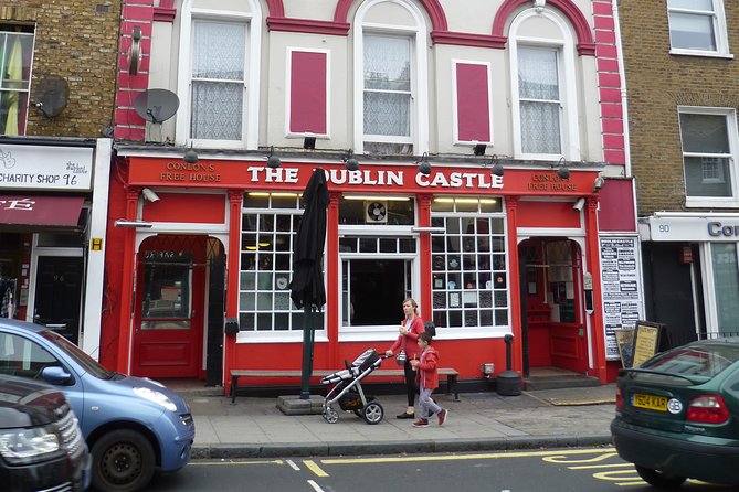 Britpop Camden: A Self-Guided Audio Tour in London - Camden Town market lanes and the canal-side fashion maze