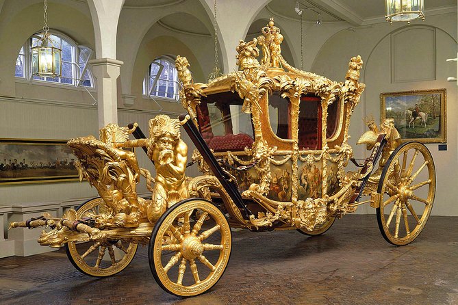 Buckingham Palace: Admission ticket to The Royal Mews - Royal Mews at Buckingham Palace: what you’re really walking into
