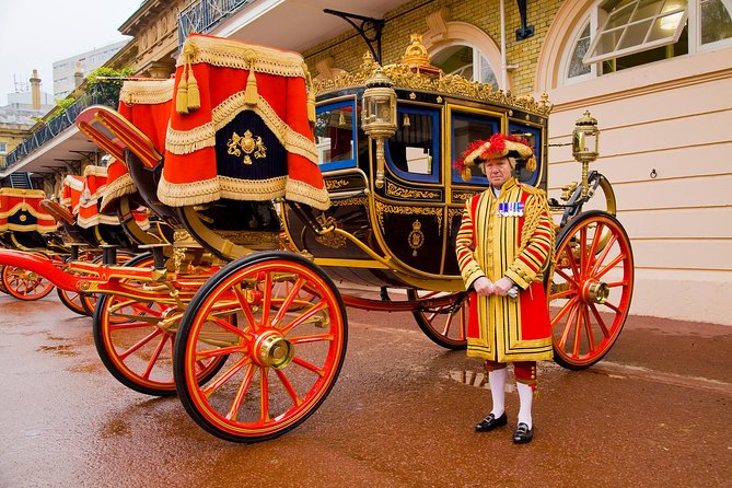 Buckingham Palace: Admission ticket to The Royal Mews - Price and timing that actually make sense