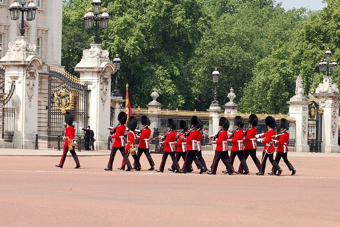 Buckingham Palace and Vintage Bus Tour of London - Getting the most out of one London day (without building a spreadsheet)