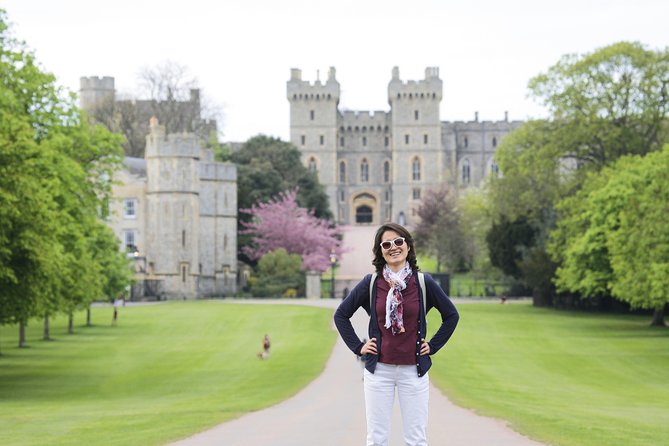 Buckingham Palace and Windsor Castle Self-Guided Tour with Coach - Should you book this tour?