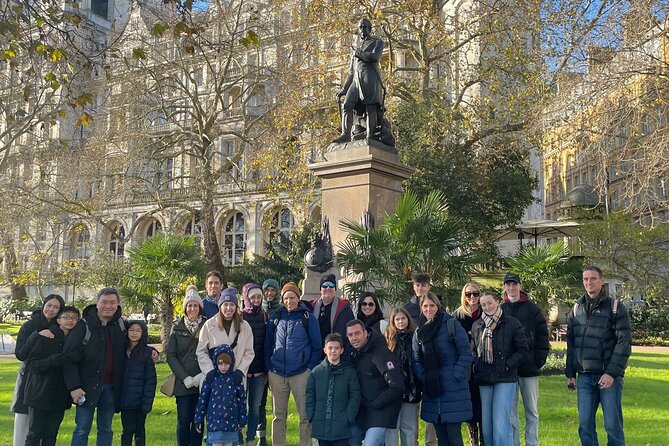 Buckingham Palace, Changing of the Guard & Thames Boat Ride - Thames Boat Ride Included: A Short Escape From London Traffic