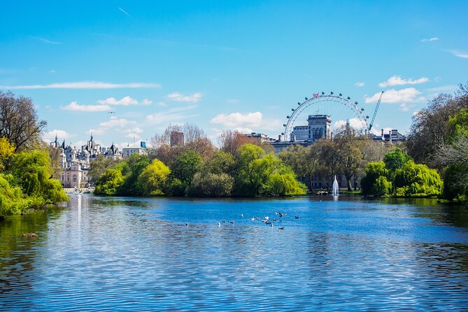 Buckingham Palace, Changing of the Guard & Thames Boat Ride - Mayfair and Burlington Arcade: The London You See in Movies, Plus the Real Stuff