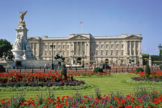 Buckingham Palace: Official State Rooms Entry Ticket - Timing, walking, and comfort: your best plan for a smooth visit