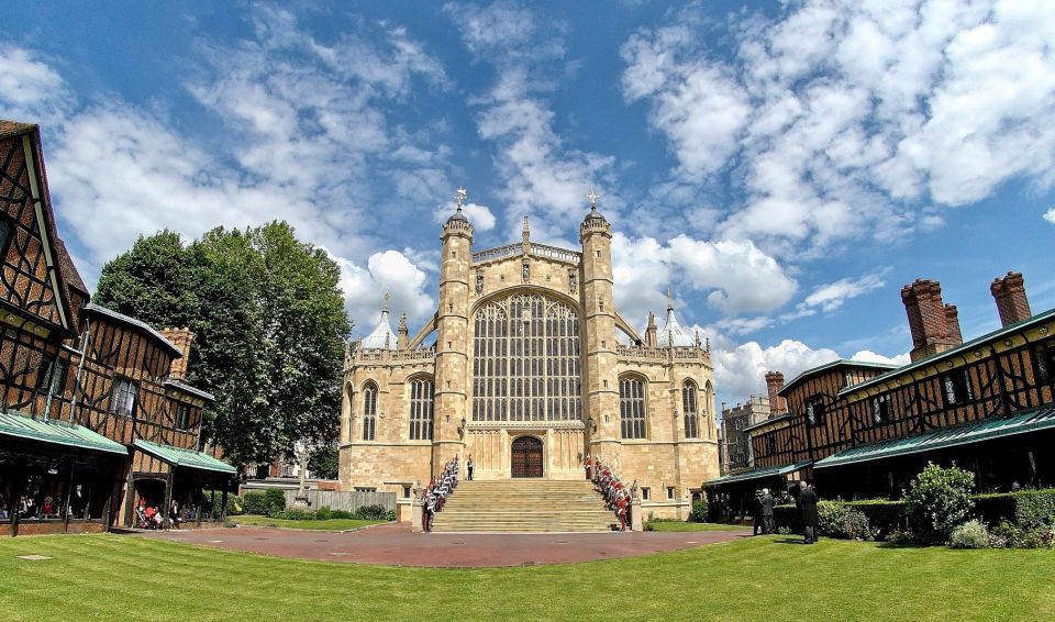 Buckingham Palace & Windsor Castle: Full-Day Tour - Who this tour suits (and who should skip it)