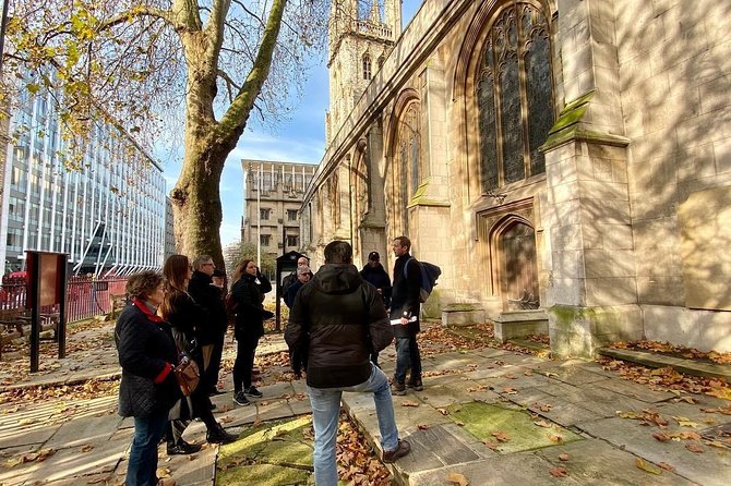 Burnings, Butchery & Black Death: A Walking Tour of London's Bloody Past - William Wallace Memorial: a Braveheart name, and why it belongs here