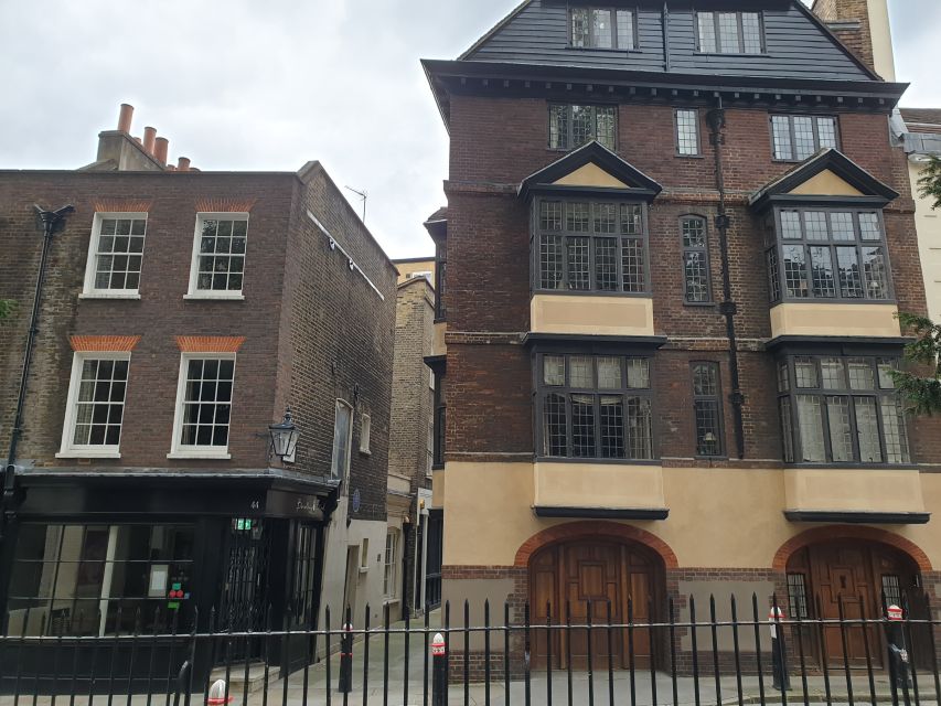 Burnings, Butchery & Black Death: London's Bloody Past - Key highlights you’ll actually remember