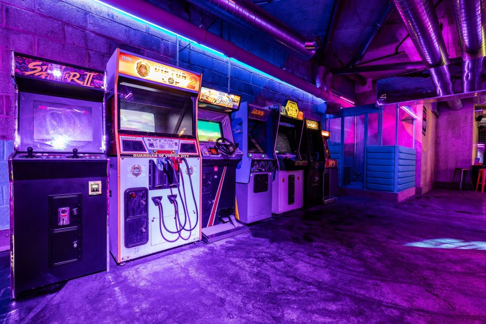 Camden: Junkyard Golf Club Tickets for 9 or 18 Holes - Arriving by Camden Lock: where you redeem and get oriented