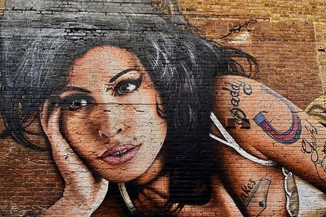 Camden Walking Tour in London - Meeting point and timing: 10:00 near Camden Town Station
