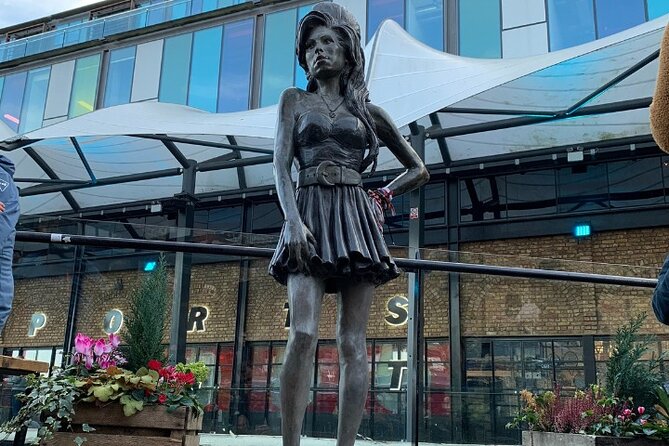 Camden Walking Tour in London - Stop 2: Camden Lock on Regent’s Canal—where the scenery meets the scene