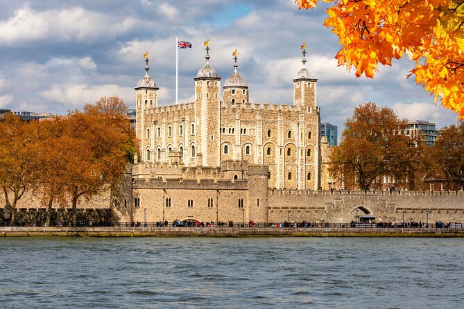 Changing of Guards, Big Ben, Tower of London, Beefeaters & Cruise - Should you book the Changing of the Guard, Big Ben, Tower of London, Beefeaters & Cruise?