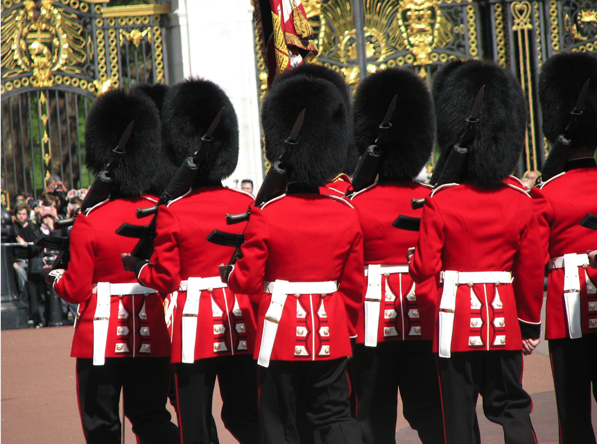 Changing of the Guard at Buckingham Palace - Final verdict: should you book this Buckingham Palace ceremony tour?