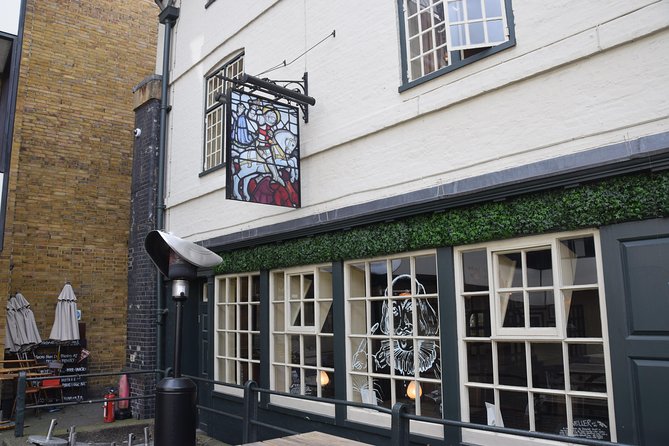 Charles Dickens London Walking Tour - Westminster Abbey Stop: Dickens childhood to author breakthrough
