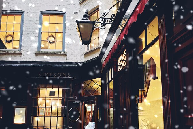 Charles Dickens Old London - Very Small Group Tour - Ye Olde Cheshire Cheese: a 13th-century tavern with real literary gravity