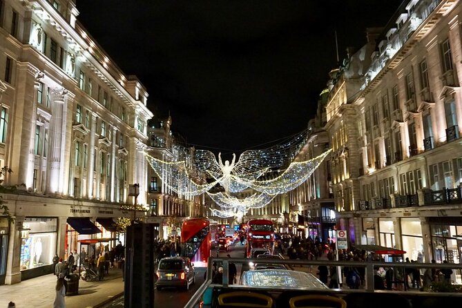 Christmas Lights Open-Top Bus Tour - The Christmas tree moment: where you slow down for photos