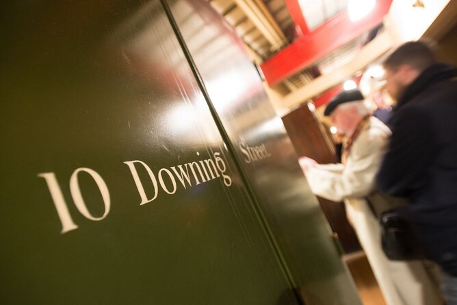 Churchill War Rooms "Behind The Glass" and Private Car Tour - Inside the bunker: D-Day context and how the rooms are presented