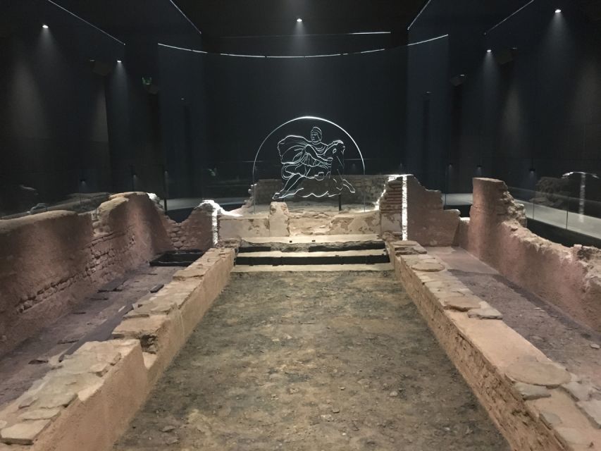 City of London Mystical and Dragons Walking Tour - Bloomberg Arcade and the Story of Forgotten Streams