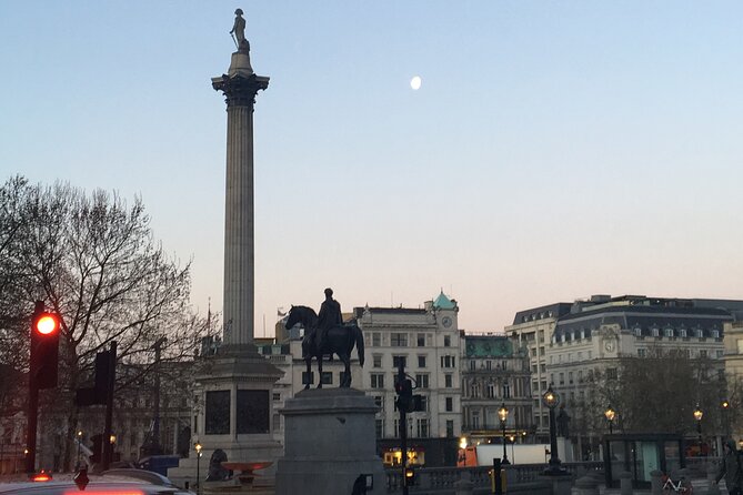 Classic London Tour - The River Thames Skyline and the London Eye View