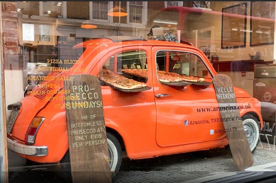 Colourful Notting Hill Photography Tour - Coloured houses and mews: the photo stops that make it worth it