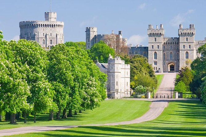 Day Tour Windsor Castle & Oxford by Private Car - Price and what you’re really paying for (up to 4 people)