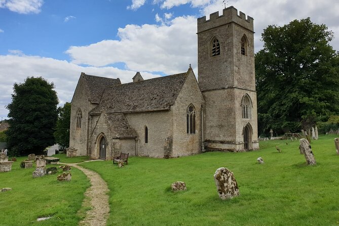 Downton Abbey Day In The Cotswolds Tour - The story behind Cogges Manor Farm (Yew Tree Farm)