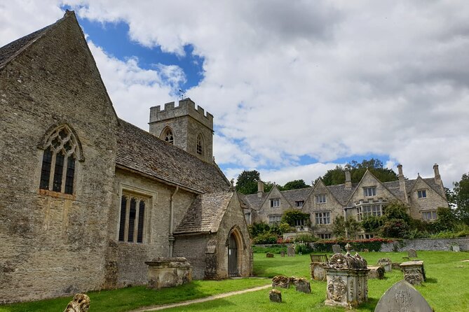 Downton Abbey Day In The Cotswolds Tour - Lunch at The Swan Inn: convenient, but your wallet decides