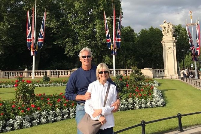 Downton Abbey London Filming Locations: Private Half-Day Tour - Ticketed stops vs free viewing: plan like a smart Downton fan