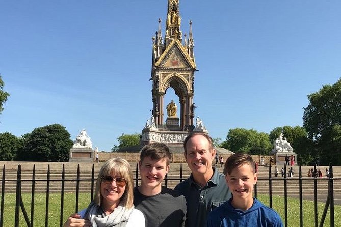 Downton Abbey London Filming Locations: Private Half-Day Tour - The driver-guide storytelling is the real engine