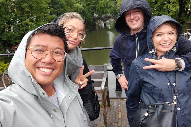 e-Scavenger Hunt London: Explore the City at Your Own Pace - Hyde Park to Buckingham Palace: royal scenery without the crowding pressure