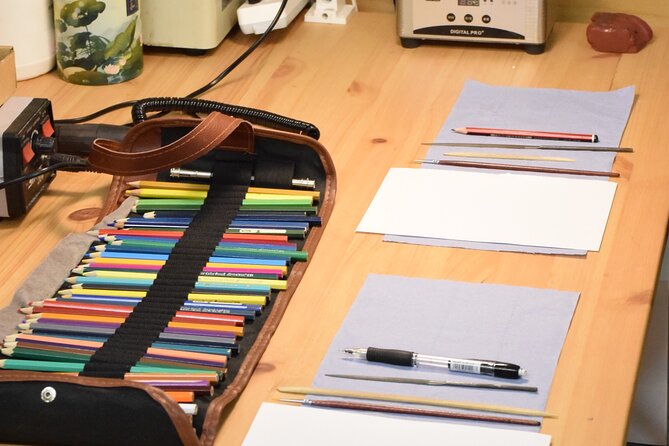 Enamel Jewellery Making Class in London - One-on-one enamel coaching with teacher Mabel