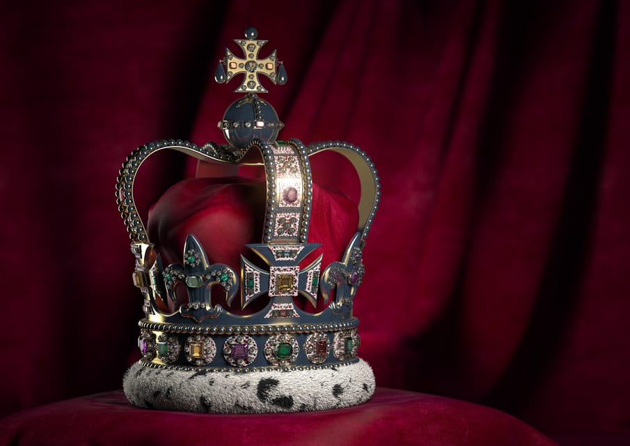Exclusive Beefeater Meet & Greet at the Tower of London - Self-Guided Time in the Crown Jewels and White Tower