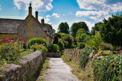 Explore the Cotswolds (Private Day Tour from London) - How 9 hours turns into Woodstock to Burford