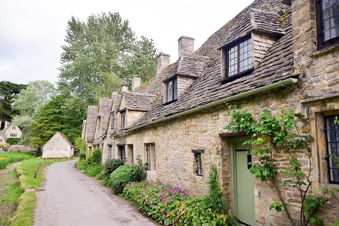 Explore the Cotswolds (Private Day Tour from London) - Chipping Campden: a high street built for photos
